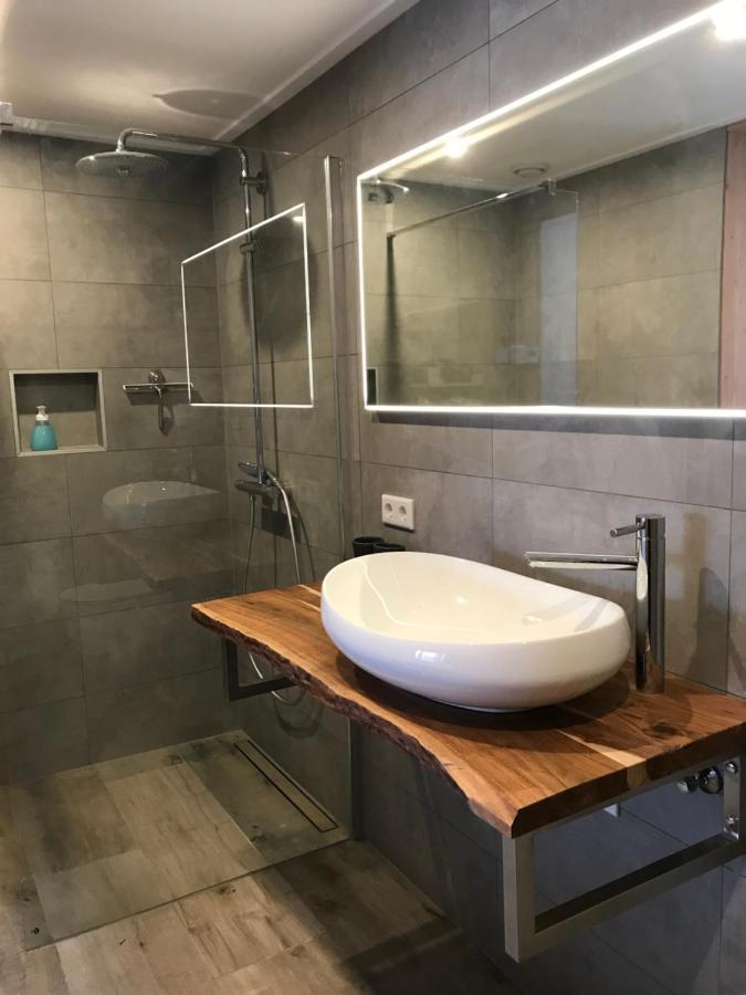 'T Heidepaleis Bed & Breakfast Garderen Bagian luar foto
